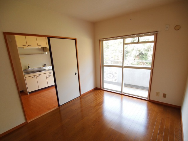 シャトー立田川の内装