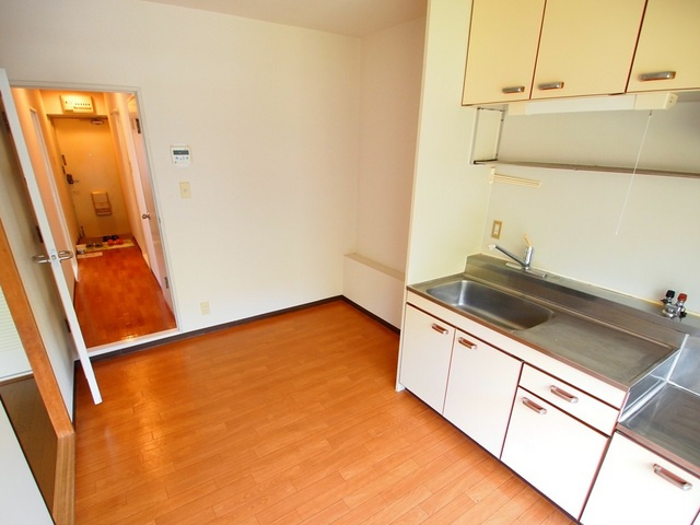 シャトー立田川の居間・リビング