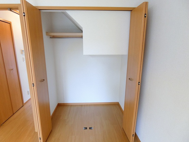 ダイトー南田園Aの収納|写真は同建物の別部屋を参考に掲載しております。