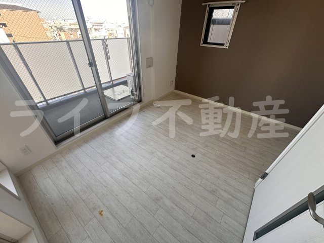 オズレジデンス布施柳通の居間・リビング