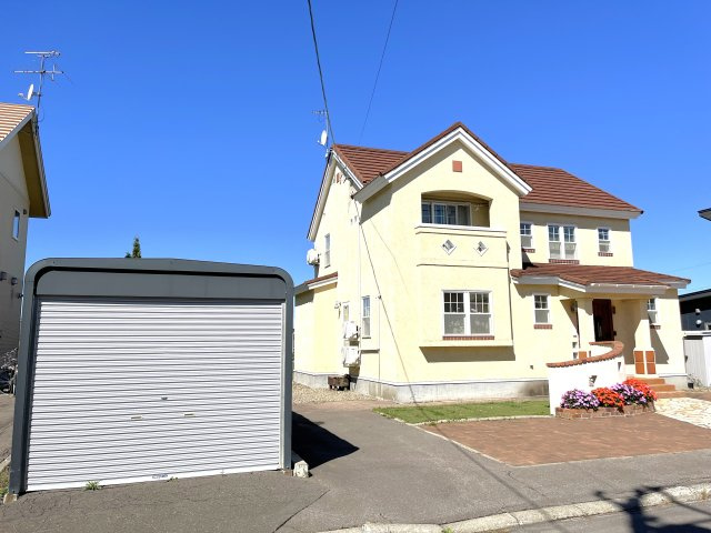 網走市潮見１丁目中古住宅の外観