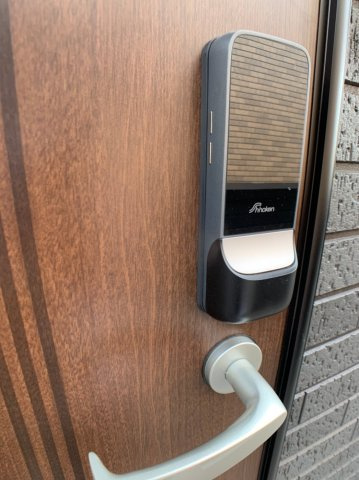 LEDミラージュFの玄関