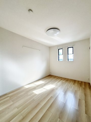 フォレストパレスの洋室