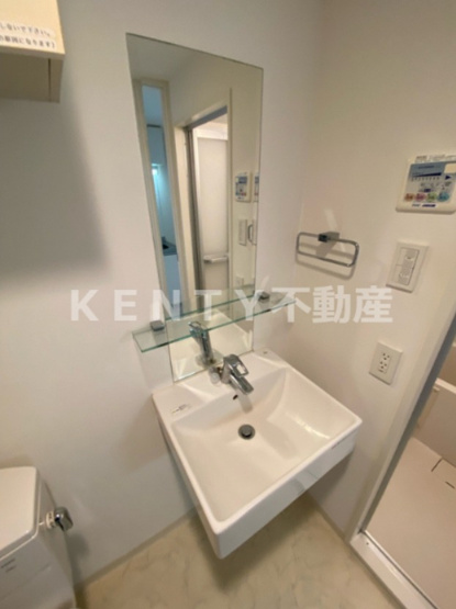 【洗面所】 | プレール・ドゥーク蒲田 | 使いやすい洗面所です