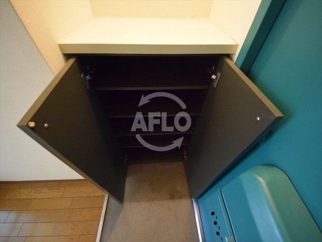 ミ・カーサ・サノの玄関|ミ・カーサ・サノ　下駄箱