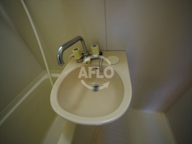 ミ・カーサ・サノの独立洗面台|ミ・カーサ・サノ　洗面台