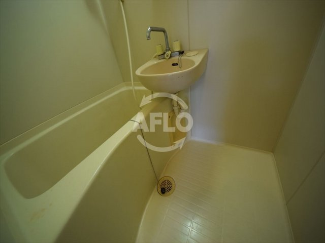 ミ・カーサ・サノの浴室|ミ・カーサ・サノ　バスルーム