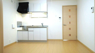 【キッチン】 | ゴールドクレスト雁屋南　弐番館 | キッチンでお料理をお楽しみください