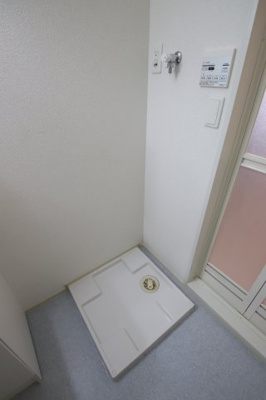 【設備】 | サウスランド | 室内洗濯機置き場