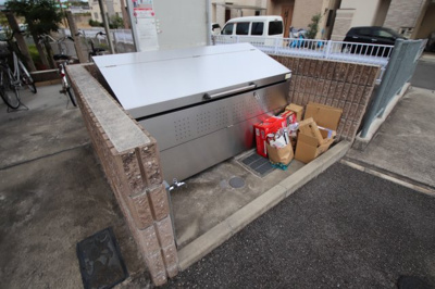 【その他共用部分】 | サウスランド | 敷地内ゴミ捨場