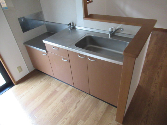 プランドールMITANI　E棟のキッチン