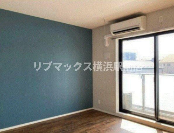 【居間・リビング】ラティエラ横濱六角橋 