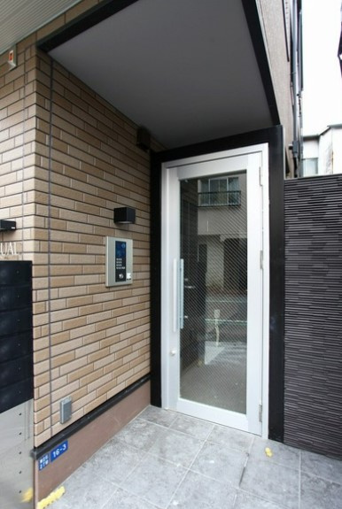 グランクオール東立石のエントランス