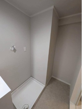 メゾンドール朝霧のランドリースペース