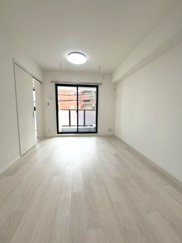 グリーンスクエアみそのの洋室