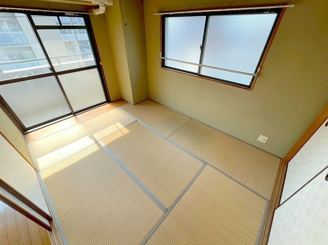 ドムール三国2番館の和室