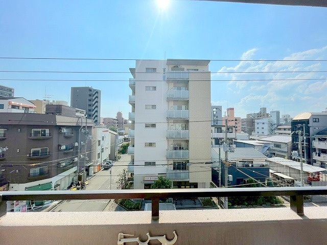 ドムール三国2番館の展望