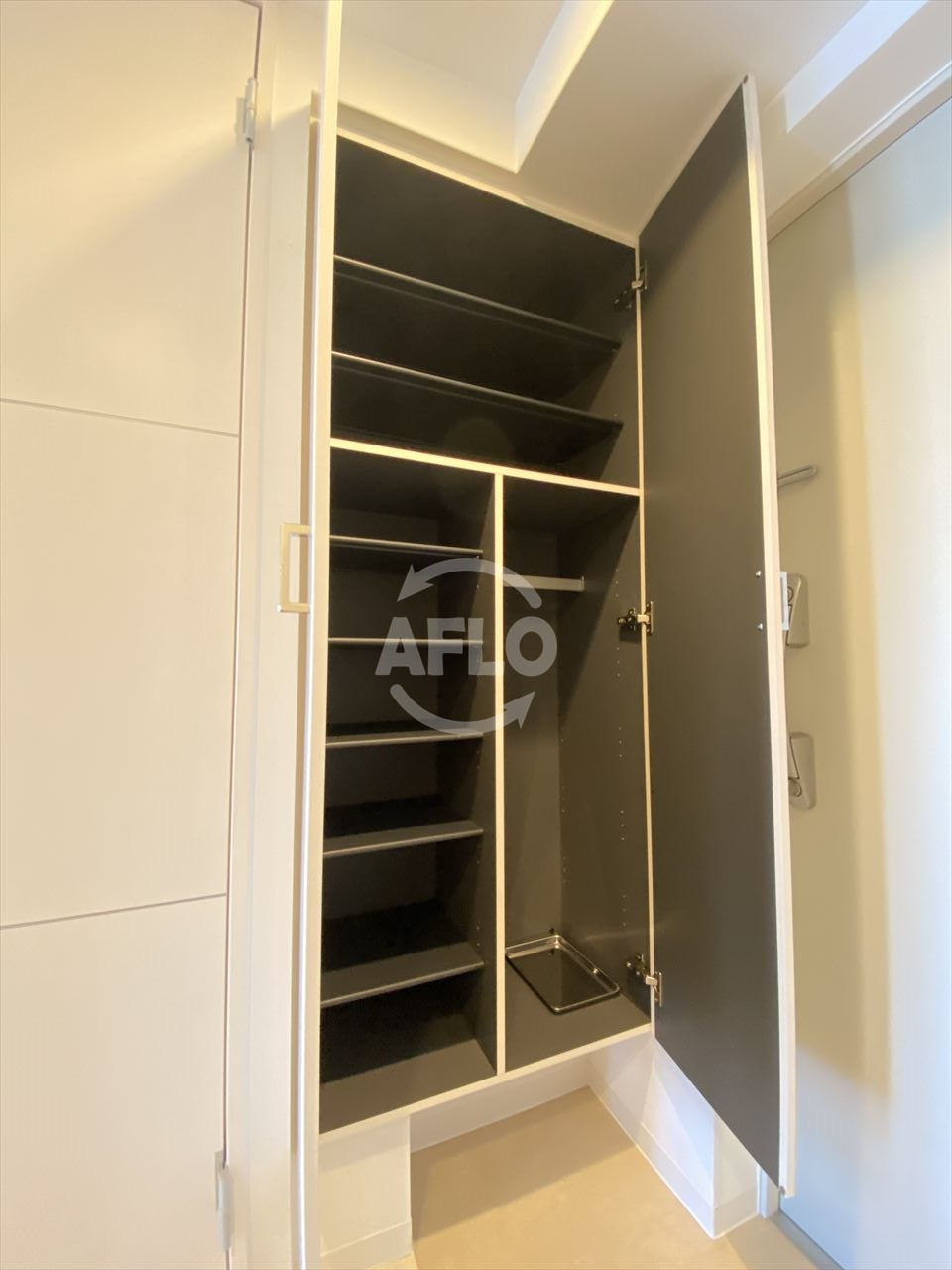 Vert soleil真田山　真田山小学校区の収納|Vert soleil真田山　シューズボックス