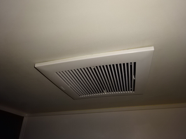 アスフローレスの浴室