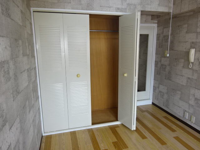 アスフローレスの収納