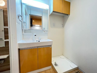 【洗面所】 | アジューレ | 洗面