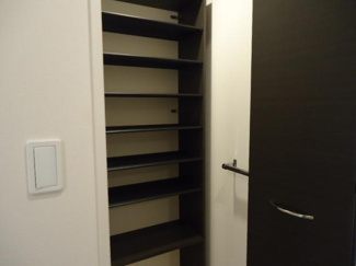 【収納】 | コンフォートレジデンスⅡ | シューズクローク