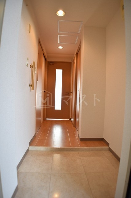 ソラーレNの玄関