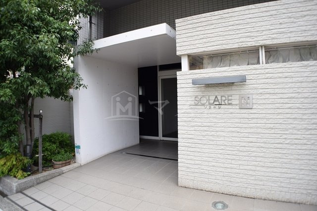 ソラーレNのエントランス