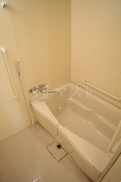 ソラーレNの浴室