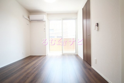 【内装】 | オーブ