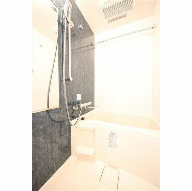 ＡＺＥＳＴ　志村三丁目Ⅱの浴室