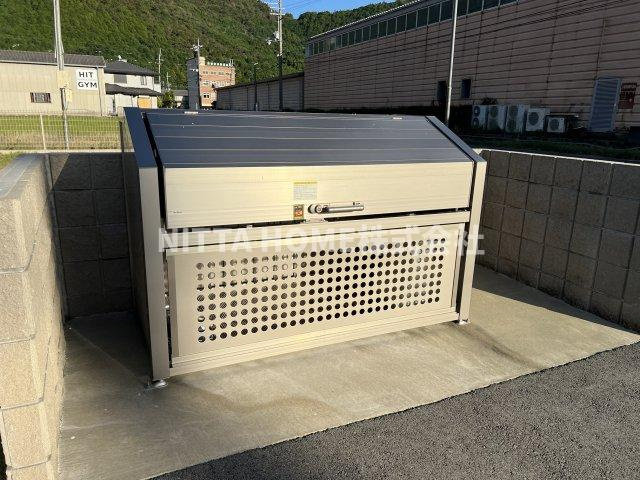 丹波市氷上町市辺のアパートのその他共用部分|敷地内ごみ捨て場もあり〇