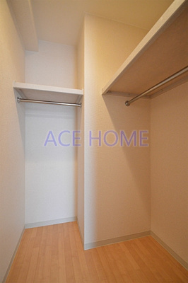 【収納】 | ルーセントオーデン難波 | ウォークインクローゼット