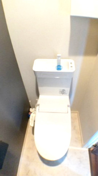 売中古戸建　静岡市清水区弥生町のトイレ