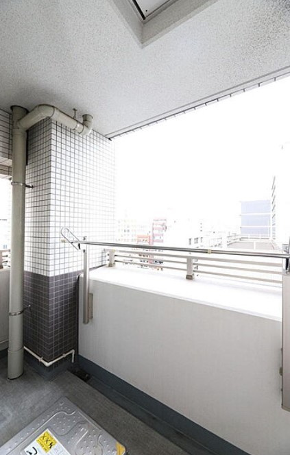 セルアージュ横濱関内エリーゼのバルコニー