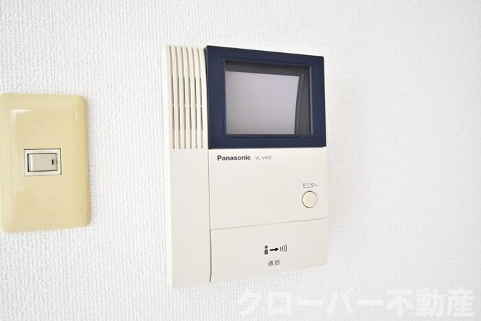 リビングタウン宇多津 C棟のセキュリティ|ＴＶインターホン