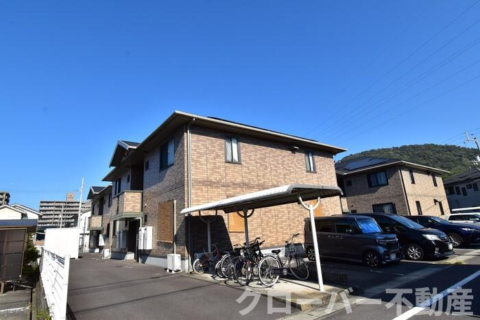 リビングタウン宇多津 C棟の外観|建物外観