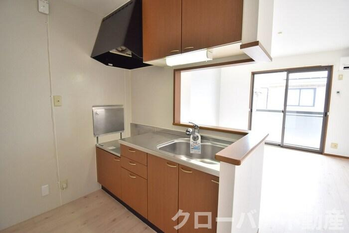 リビングタウン宇多津 C棟のキッチン|キッチン