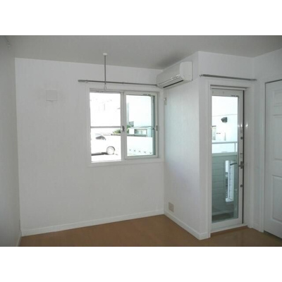 【居間・リビング】 | メゾン・プルミエ１３６