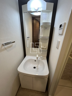 【洗面所】 | サムティ阿波座BELSIA | サムティ阿波座BELSIA（サムティ阿波座ベルシア）　独立洗面化粧台