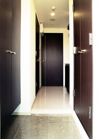 グラントゥルース練馬3の玄関