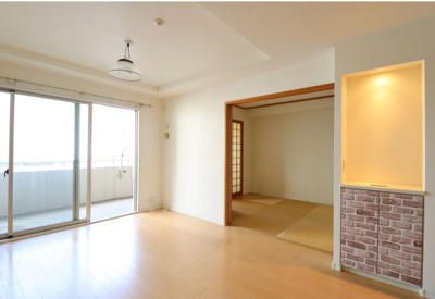 【居間・リビング】 | アーサー新飯塚レジデンス