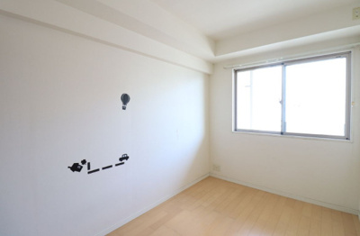 【洋室】 | アーサー新飯塚レジデンス