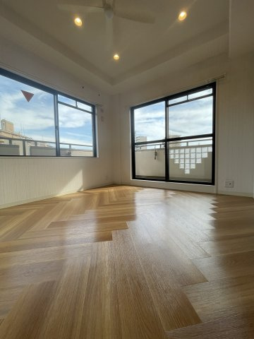 クリアクレセント住之江の居間・リビング|クリアクレセント住之江　洋室