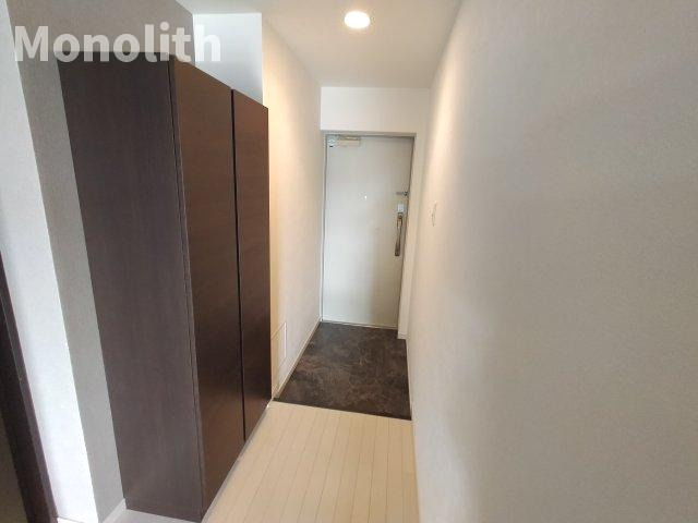 YF宮山台ガーデンの玄関