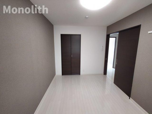 YF宮山台ガーデンの居間・リビング