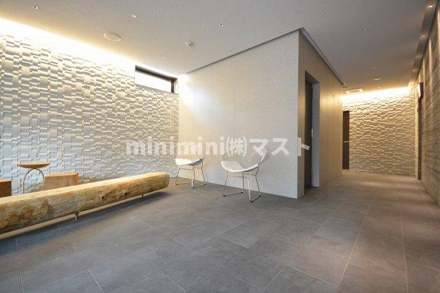 サムティ大阪九条Nobleのロビー