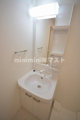 サムティ大阪九条Nobleの洗面所