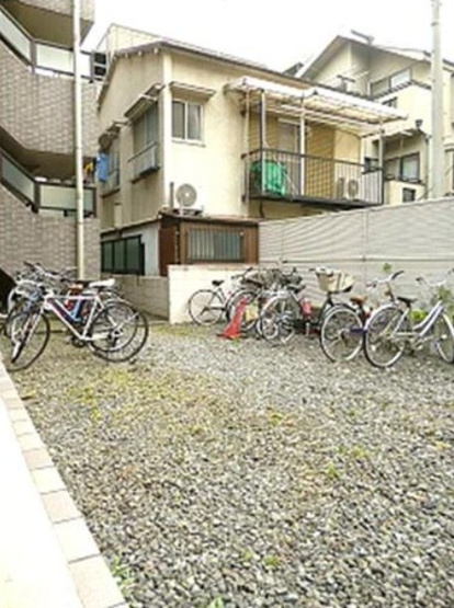 【駐輪場】 | スカイコート池袋第５ | マンションには、駐輪場もあります。