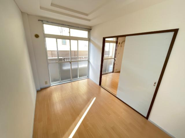 ファインシティ小川Ｃの内装|洋室